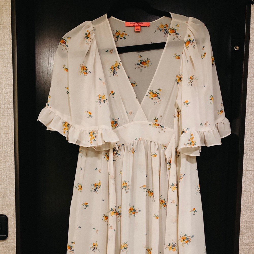 Betsy Johnson Tunic Top